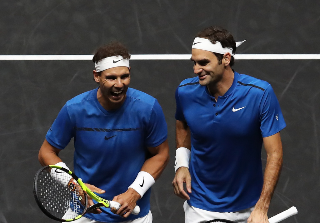 Rafa Nadal y Roger Federer sonriendo