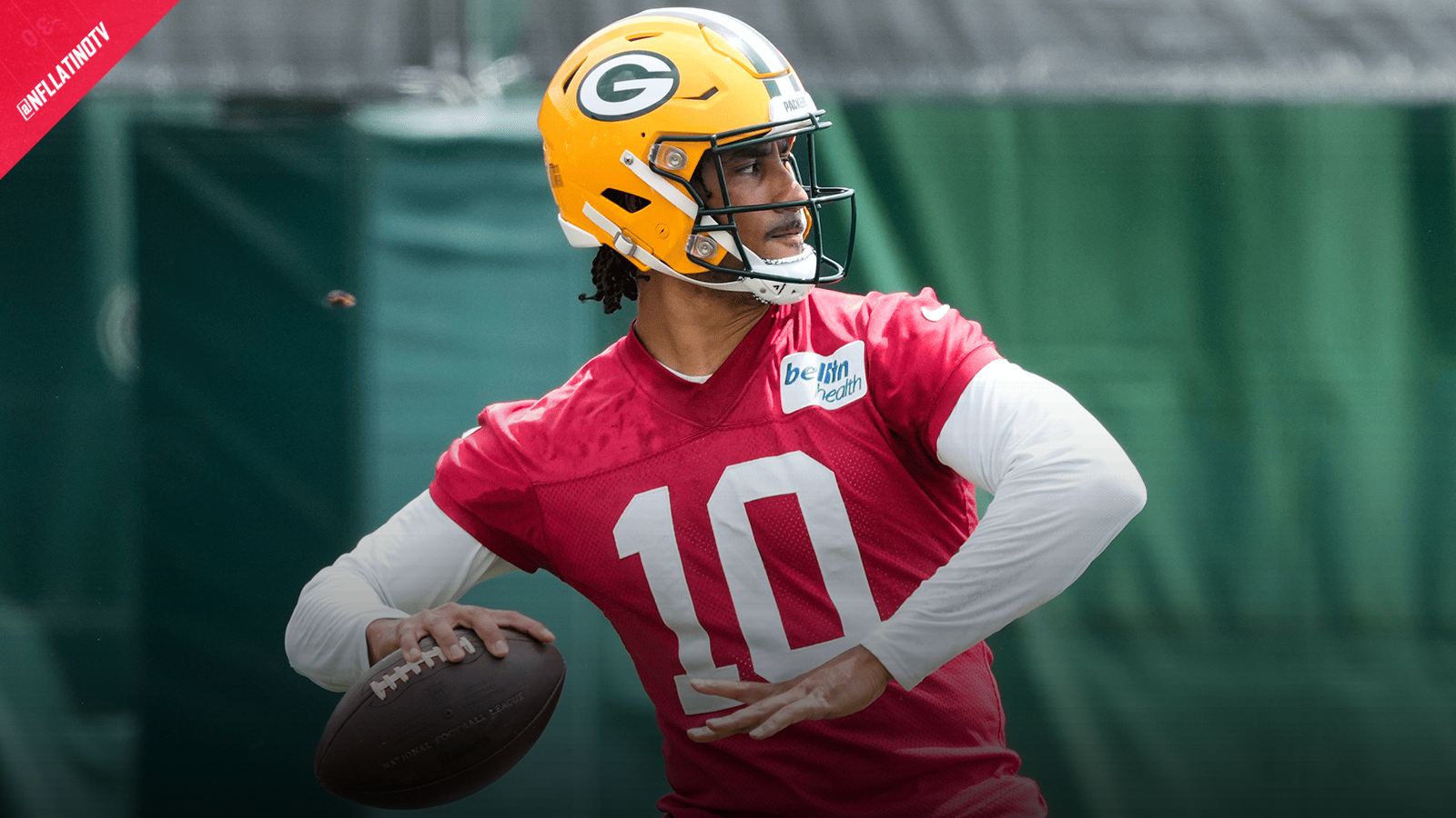 Jordan Love Packers entrenando